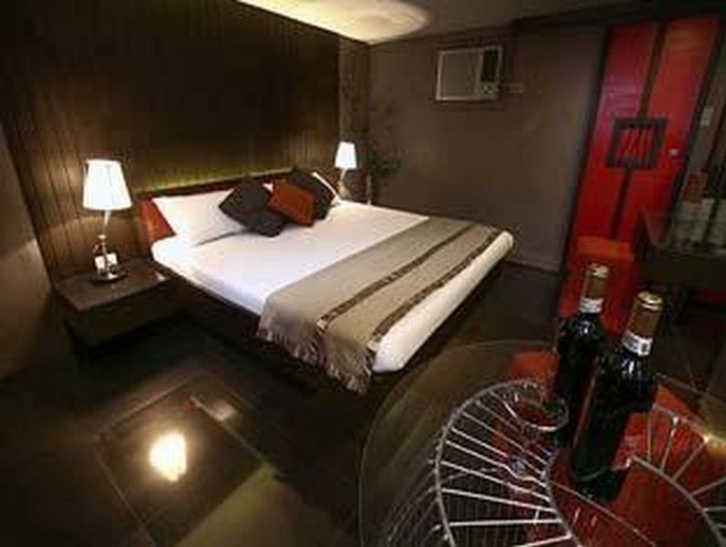 Victoria Court Hillcrest Pasig Motel Buitenkant foto