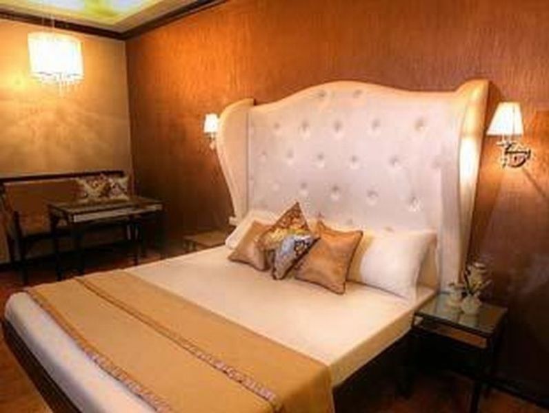 Victoria Court Hillcrest Pasig Motel Buitenkant foto